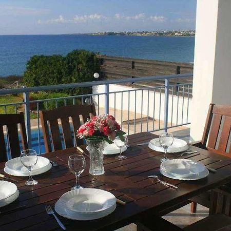 Blue Coral Beach Villas Pafos Exterior foto