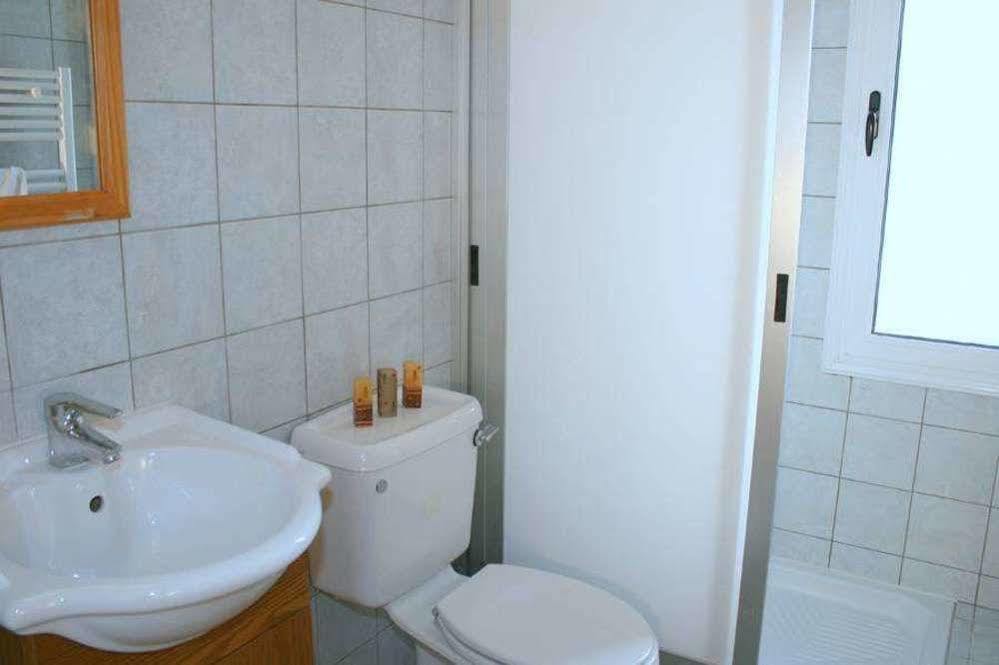 Blue Coral Beach Villas Pafos Exterior foto